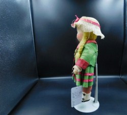 susie q felt doll side a